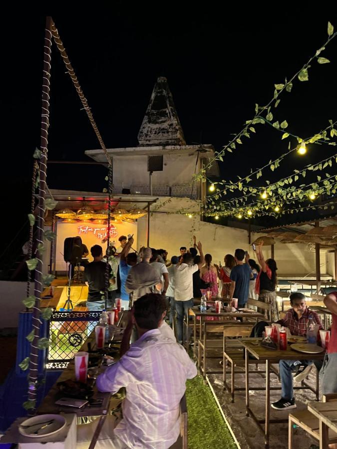 Unplan Hostel Rishikesh Bagian luar foto