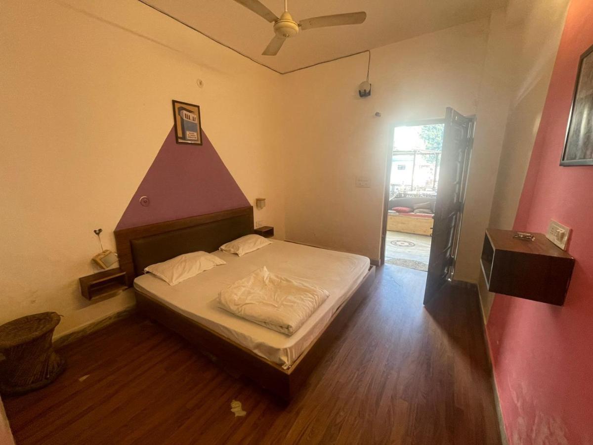 Unplan Hostel Rishikesh Bagian luar foto