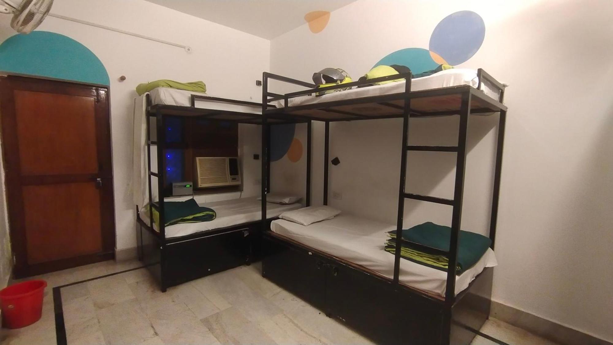 Unplan Hostel Rishikesh Bagian luar foto